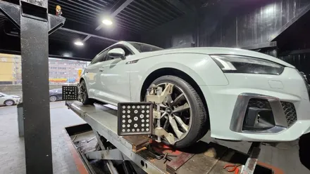 신림동 아우디 A5 (255/35ZR19)-역동적인 고속주행성능, 탄탄한 핸들링과 쾌적한 승차감까지 제공해주는 사계절타이어, 한국 타이어 벤투스 프리미엄 컴포트 S2 AS! / 서울 구로, 양천, 동작, 관악, 영등포, 부천, 안양
