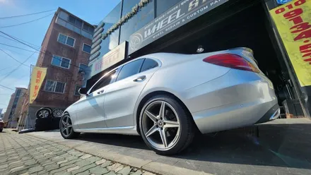 가산동 벤츠C220d (225/45R18, 245/40R18)-쾌적하고 부드러운 승차감, 탁월한접지력과 핸들링까지 자랑하는 세단용 사계절 컴포트 타이어 피렐리 피제로 올시즌 플러스 / 서울 구로, 양천, 동작, 관악, 영등포, 부천, 안양