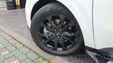 4세대 카니발 블랙휠 만들기 가양동 여의도동 양평동 휠도색전문 휠스토리 / 서울 구로, 양천, 동작, 관악, 영등포, 부천, 안양