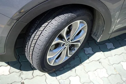 금호타이어 크루젠프리미엄 가격표 싼타페 추천 SUV 타이어 / 서울 구로, 양천, 동작, 관악, 영등포, 부천, 안양