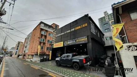 쉐보레 콜로라도 미드나잇에디션 블랙휠 만들기 공항동 방화동 등촌동 화곡동 휠도색전문 / 서울 구로, 양천, 동작, 관악, 영등포, 부천, 안양