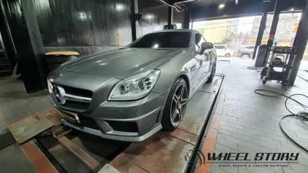 벤츠 SLK350 18인치 고스트크롬 휠도색복원 가격 40만원 / 서울 구로, 양천, 동작, 관악, 영등포, 부천, 안양