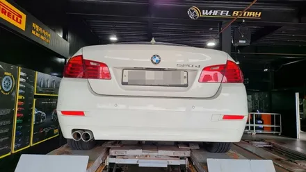 봉천동 BMW 520d (225/55R17)-안정적인 주행성능, 저소음, 승차감까지 더욱 향상된 올시즌 한국타이어 키너지 컴포트EX / 서울 구로, 양천, 동작, 관악, 영등포, 부천, 안양