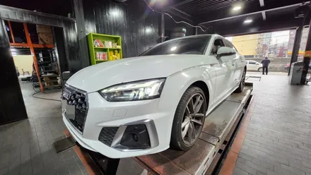 신림동 아우디 A5 (255/35ZR19)-역동적인 고속주행성능, 탄탄한 핸들링과 쾌적한 승차감까지 제공해주는 사계절타이어, 한국 타이어 벤투스 프리미엄 컴포트 S2 AS! / 서울 구로, 양천, 동작, 관악, 영등포, 부천, 안양