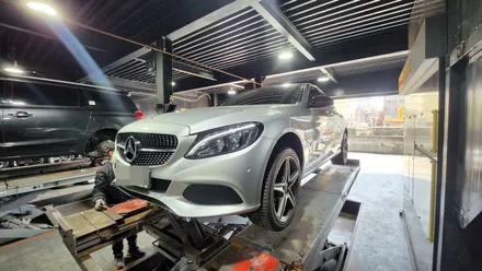 가산동 벤츠C220d (225/45R18, 245/40R18)-쾌적하고 부드러운 승차감, 탁월한접지력과 핸들링까지 자랑하는 세단용 사계절 컴포트 타이어 피렐리 피제로 올시즌 플러스 / 서울 구로, 양천, 동작, 관악, 영등포, 부천, 안양