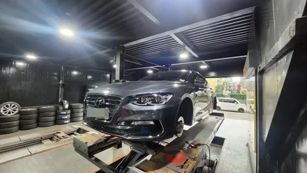 가리봉동 현대 그랜저IG (225/55R17)-사계절내내 뛰어난 주행퍼포먼스와 긴 마일리지로 오랜기간 장착이 가능한 브릿지스톤 투란자 세레니티 플러스 / 서울 구로, 양천, 동작, 관악, 영등포, 부천, 안양