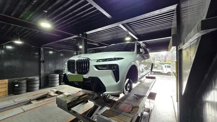 당산동 BMW X7 (275/40R22, 315/35R22)-모든계절에서 뛰어난 핸들링,제동성능을 제공해주고 편안한 승차감과 정숙성까지 갖춘 한국타이어 다이나프로 컴포트 HPX / 서울 구로, 양천, 동작, 관악, 영등포, 부천, 안양