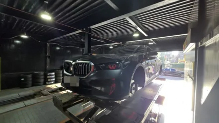 온수동 BMW 530i (245/45R19)-럭셔리 세단용 윈터/스노우타이어 교체추천, 금호 윈터크래프트 WP72+가격표 안내 / 서울 구로, 양천, 동작, 관악, 영등포, 부천, 안양