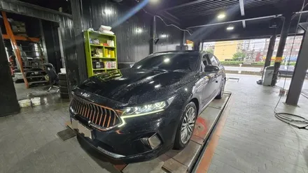 가리봉동 기아 K7 (245/45ZR18)–계절이 바뀌는 시기, 주행 안정성과 내구성을 동시에 높여줄 금호타이어 마제스티9 Solus TA91 / 서울 구로, 양천, 동작, 관악, 영등포, 부천, 안양