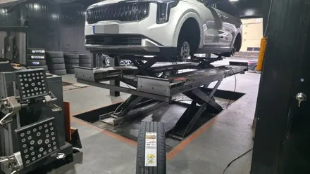 오류동 기아 카니발 (235/55R19)-튼튼한 내구성, 연비효율성, 계절안전성까지 우수한 한국타이어 다이나프로 프리미엄 컴포트 HPX / 서울 구로, 양천, 동작, 관악, 영등포, 부천, 안양