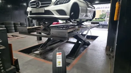 신월동 벤츠 C클래스 C200 (225/50ZR17)-승차감, 계절대응능력, 저소음 성능까지 개선된 최신형 사계절타이어, 한국타이어 슈퍼컴포트 벤투스 에어 S / 서울 구로, 양천, 동작, 관악, 영등포, 부천, 안양
