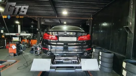 BMW G30 530i 245 45 18 금호윈터타이어장착 윈터크래프트WP72 / 서울 구로, 양천, 동작, 관악, 영등포, 부천, 안양