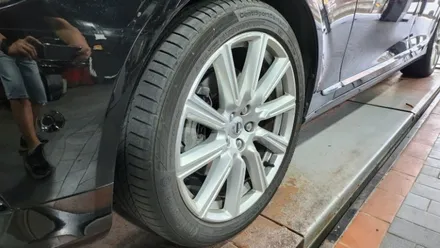 볼보 S90 19인치 블랙다이아컷팅 블랙폴리쉬휠만들기 레드캘리퍼도색 가격표 / 서울 구로, 양천, 동작, 관악, 영등포, 부천, 안양