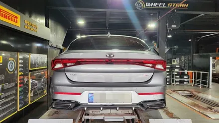 천왕동 기아K5 T-GDI (235/45ZR18)-안정적인 승차감, 연료 효율성과 정숙성까지 높여주는 가성비 최고의 사계절타이어-금호 타이어 마제스티9 솔루스 TA91 / 서울 구로, 양천, 동작, 관악, 영등포, 부천, 안양
