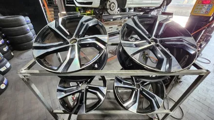가리봉동 볼보 XC90-22인치 휠 블랙유광 색상으로분체도장 작업후기 / 서울 구로, 양천, 동작, 관악, 영등포, 부천, 안양