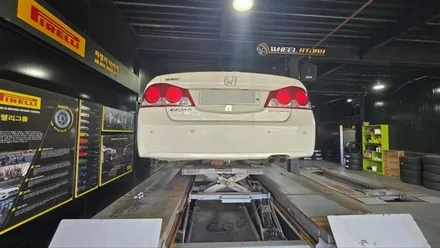 신도림동 혼다 시빅 (205/55ZR16)-고성능 세단에 어울리는 높은 수준의 승차감과 정숙성, 탁월한 계절대응 능력까지 갖춘 한국타이어 벤투스 S2 AS / 서울 구로, 양천, 동작, 관악, 영등포, 부천, 안양