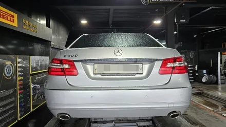 고척동 벤츠 E클래스 E300 (245/45R17)-스포티한 승차감과 우수한 마모수명 모든 기상조건에서 최적의 주행안정성을 제공해주는 미쉐린 크로스 클라이밋2 / 서울 구로, 양천, 동작, 관악, 영등포, 부천, 안양