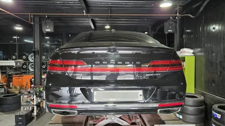 봉천동 제네시스G90 (245/40ZR20, 275/35ZR20)-사계절 노면환경에 최적화된 주행성능과 정숙성, 안전성까지 뛰어난 한국타이어 벤투스 S2 AS / 서울 구로, 양천, 동작, 관악, 영등포, 부천, 안양