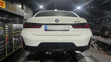 가산동 BMW 320i (225/45R18)–극강의 접지력, 제동력, 주행안정성, 유럽 전역에서 검증된 한국타이어 윈터 아이셉트 에보3! / 서울 구로, 양천, 동작, 관악, 영등포, 부천, 안양