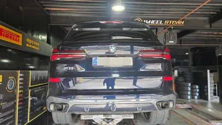 신월동 BMW X5 xDrive 40d (275/35R22, 315/30R22)–무게와 출력을 안정적으로 받아주면서 고속에서도 단단한 밸런스를 유지하는 피렐리 P ZERO PZ4 / 서울 구로, 양천, 동작, 관악, 영등포, 부천, 안양