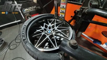 BMW M3 265 30 20 285 30 20 미쉐린 PS4S 파일럿스포츠4S 수입타이어전문 / 서울 구로, 양천, 동작, 관악, 영등포, 부천, 안양