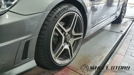 벤츠 SLK350 18인치 고스트크롬 휠도색복원 가격 40만원 / 서울 구로, 양천, 동작, 관악, 영등포, 부천, 안양