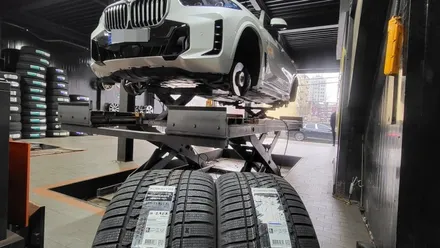 광명동 BMW X5 (275/40R21, 315/35R21)-금호 SUV겨울용타이어 윈터크래프트WS71 교체작업 & 타이어보관까지 한번에 완료! / 서울 구로, 양천, 동작, 관악, 영등포, 부천, 안양