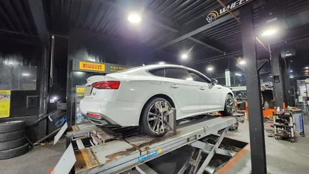 신림동 아우디 A5 (255/35ZR19)-역동적인 고속주행성능, 탄탄한 핸들링과 쾌적한 승차감까지 제공해주는 사계절타이어, 한국 타이어 벤투스 프리미엄 컴포트 S2 AS! / 서울 구로, 양천, 동작, 관악, 영등포, 부천, 안양