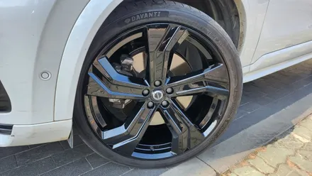 가리봉동 볼보 XC90-22인치 휠 블랙유광 색상으로분체도장 작업후기 / 서울 구로, 양천, 동작, 관악, 영등포, 부천, 안양