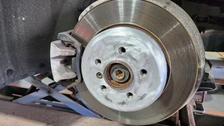 가리봉동 BMW 5시리즈 18인치 휠 블랙유광 (+with 휠브레이크 디스크도색) 작업후기 / 서울 구로, 양천, 동작, 관악, 영등포, 부천, 안양