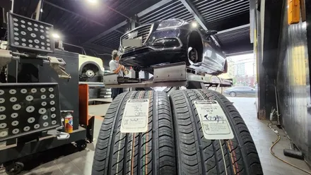 신길동 제네시스G80 (245/40R19, 275/35R19)-저소음, 뛰어난 그립력, 정밀한 핸들링까지 제공해주는 OE 고성능타이어, 콘티넨탈 프로콘택RX 콘티사일런트 / 서울 구로, 양천, 동작, 관악, 영등포, 부천, 안양