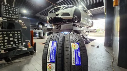 천왕동 벤츠C200 (225/45R18, 245/40R18)-중형세단용 사계절타이어 교체추천, 브리지스톤 투란자 세레니티 플러스 / 서울 구로, 양천, 동작, 관악, 영등포, 부천, 안양