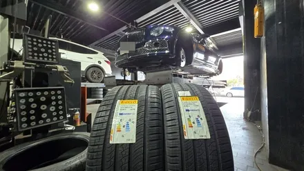 가산동 벤틀리 플라잉스퍼 275/35R22, 315/30R22)-모든 계절과 노면조건에서 뛰어난 주행퍼포먼스를 제공해주는 피렐리 피제로 AS (NCS) 고성능 순정타이어 / 서울 구로, 양천, 동작, 관악, 영등포, 부천, 안양