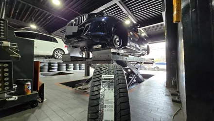 철산동 BMW 5시리즈 520i 추천 스노우/윈터타이어-고급세단용 금호 윈터크래프트 WP72 (245/45R19)+가격표 첨부 / 서울 구로, 양천, 동작, 관악, 영등포, 부천, 안양