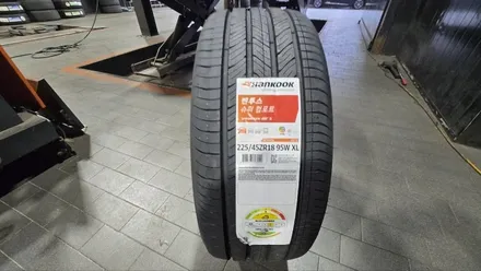 문래동 기아 스팅어 (225/45ZR18)-프리미엄 차량에 적합한 최상의 승차감과 저소음 환경을 잘구현한 한국타이어 슈퍼컴포트 벤투스 에어S / 서울 구로, 양천, 동작, 관악, 영등포, 부천, 안양