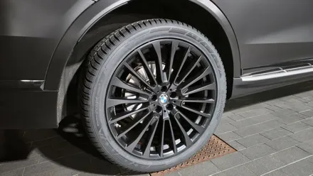 대림동 BMW X7 (275/40R22, 315/35R22)-반무광블랙 분체도색+한국타이어 윈터 아이셉트 에보3 X 장착후기 / 서울 구로, 양천, 동작, 관악, 영등포, 부천, 안양