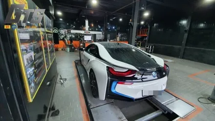 BMW i8 광폭사이즈 교체 미쉐린 PS4S 소하동 하안동 부천동 광명동 휠타이어전문 타이어스토리 / 서울 구로, 양천, 동작, 관악, 영등포, 부천, 안양