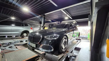 신길동 벤츠 S580 마이바흐 추천 스포츠타이어, 고속주행안정성과 젖은노면에 강한 한국타이어 벤투스 프리미엄스포츠 S1 EVO3 255/40ZR20 / 서울 구로, 양천, 동작, 관악, 영등포, 부천, 안양