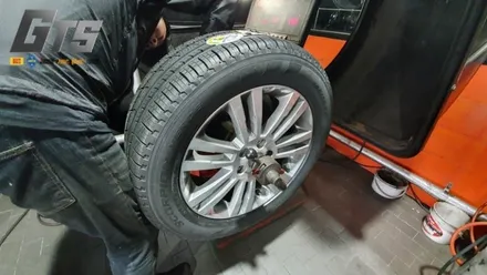 랜드로바 디스커버리 사계절추천타이어 피렐리 스콜피온베르디 올시즌플러스 265 50 19 하안동 개봉동 광명동 수입차타이어전문 / 서울 구로, 양천, 동작, 관악, 영등포, 부천, 안양