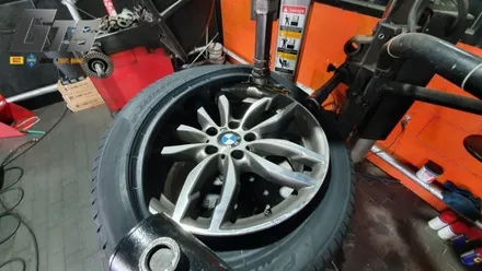 245 45 19 275 40 19 승차감 좋은 사계절추천타이어 BMW X3에 장착! 피렐리 피제로올시즌!! / 서울 구로, 양천, 동작, 관악, 영등포, 부천, 안양