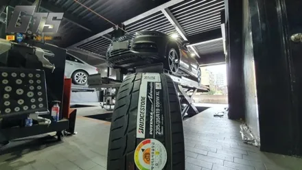 아우디 A3 235/35R19 타이어교체 브릿지스톤 RE004 / 서울 구로, 양천, 동작, 관악, 영등포, 부천, 안양
