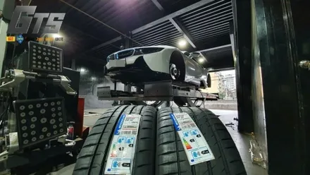 BMW i8 광폭사이즈 교체 미쉐린 PS4S 소하동 하안동 부천동 광명동 휠타이어전문 타이어스토리 / 서울 구로, 양천, 동작, 관악, 영등포, 부천, 안양