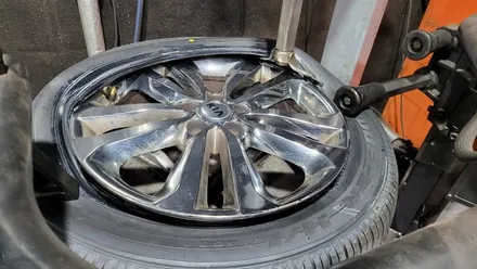 천왕동 기아 카니발(235/55R19)-추천 SUV수입사계절타이어 브릿지스톤 듀얼러 H/L400 / 서울 구로, 양천, 동작, 관악, 영등포, 부천, 안양
