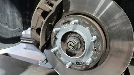 광명동 기아 그랜드카니발 (235/60R17)-패밀리카의 편안함과 긴 수명을 함께 고려한 한국타이어 다이나프로 HP3 장착후기 / 서울 구로, 양천, 동작, 관악, 영등포, 부천, 안양