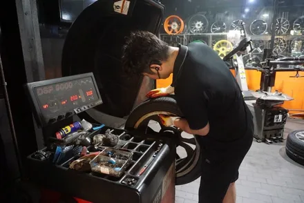 가산디지털단지 타이어 BMW X3 금호 마제스티9 교체 / 서울 구로, 양천, 동작, 관악, 영등포, 부천, 안양