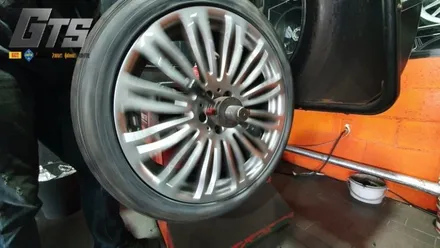 벤츠 S560 윈터타이어교체 금호윈터크래프트 극찬! 소하동 신월동 신정동 스노우타이어보관 / 서울 구로, 양천, 동작, 관악, 영등포, 부천, 안양