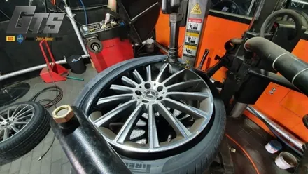 벤츠 S350 출고형타이어 피렐리 런플랫이 안정성은 최고죠!! / 서울 구로, 양천, 동작, 관악, 영등포, 부천, 안양