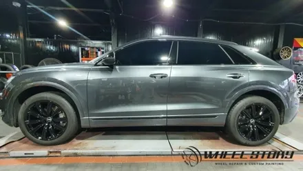 아우디 Q8 21인치 순정휠 블랙유광 휠분체도색 광명동 부천동 가산동 휠도색맛집! / 서울 구로, 양천, 동작, 관악, 영등포, 부천, 안양