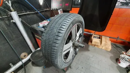 광명동 BMW X1 추천 여름용 고성능타이어-마모가 진행되어도 안전성높은 제동성능과 주행성능을 잘발휘해주는 미쉐린 프라이머시4 2255018 / 서울 구로, 양천, 동작, 관악, 영등포, 부천, 안양