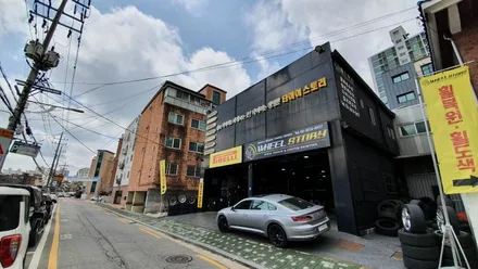 오류동 폭스바겐 아테온 사계절타이어 교체비용싼곳에서 마모수명길고 접지력좋은 피렐리 피제로 올시즌플러스 2454518 장착완료! / 서울 구로, 양천, 동작, 관악, 영등포, 부천, 안양